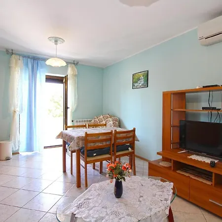 Fuer 4 Personen Ca 42 Qm In Pula-fondole, Istrien Istrische Riviera *